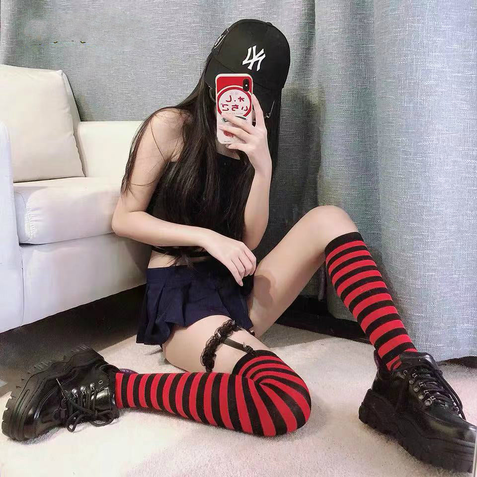 JAPANESE COS STRIPED KNEE SOCKS BY64024 | aleeby