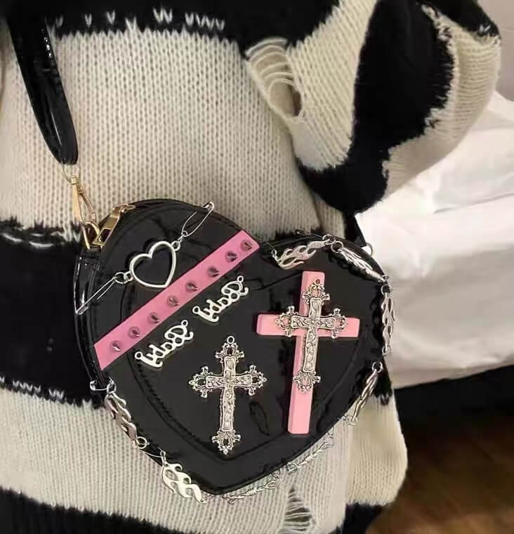 Gothic Heart Shaped Handbag, Y2k Mini Chain Crossbody Bag, Punk